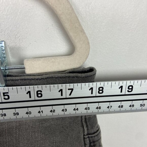 NEW Madewell High Rise Denim Shorts Grey Black Size 32 M5774 2021 Cotton 2021 - Picture 12 of 15